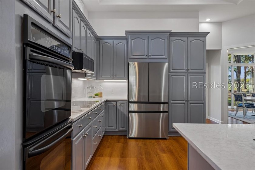 Move-in ready with a recently refinished pool. This beautifully - photo 22