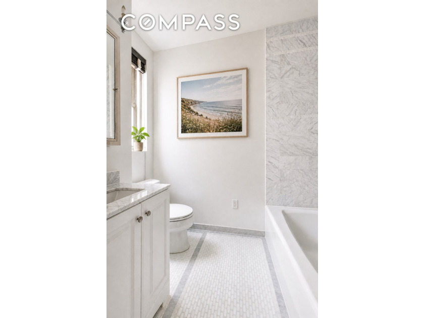 Prime location! Renovated, beautiful, expansive 3 Bedroom with - photo 4