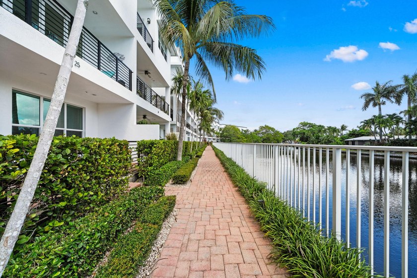 When privacy and water views matter - welcome to unit 25 at The - photo 11