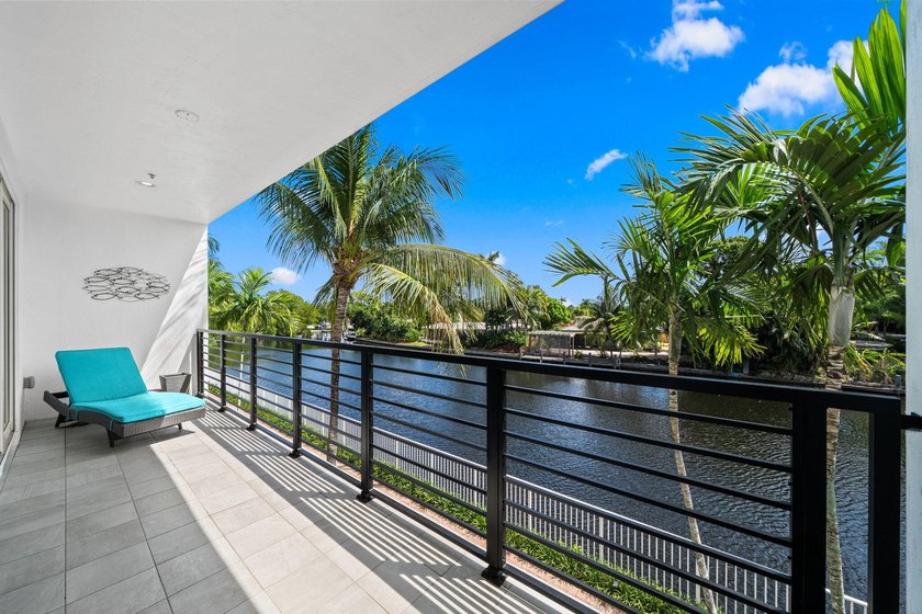 When privacy and water views matter - welcome to unit 25 at The - photo 18
