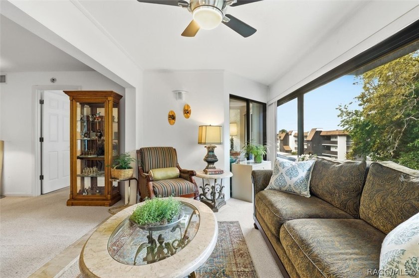 Welcome to easy, maintenance-free living in desirable Cypress - photo 15