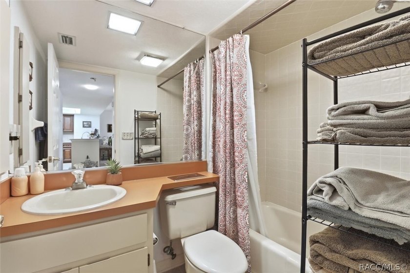 Welcome to easy, maintenance-free living in desirable Cypress - photo 25
