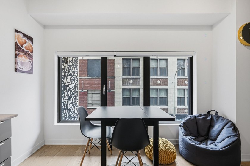 Studio moderne construit en 2022, comprenant une chambre - photo 10