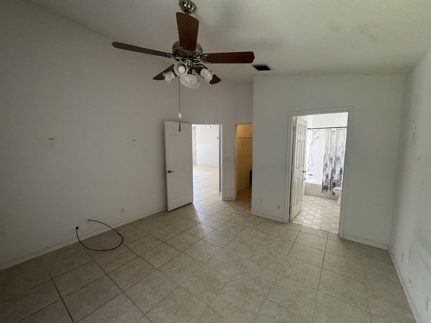 Up to $3,750 seller-preferred lender credit available! Priced to - photo 7