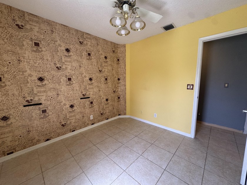 Up to $3,750 seller-preferred lender credit available! Priced to - photo 10