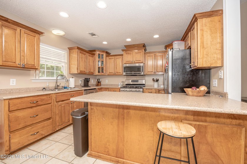 Beautiful home located in the heart of Woolmarket on a quiet Cul - photo 14