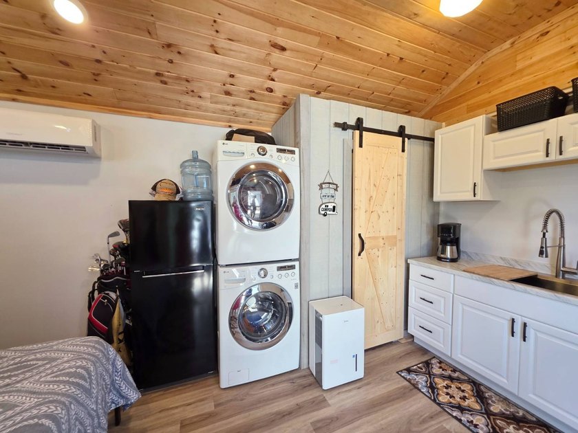 Silver Palms 5-Star RV Resort This magnificent lot is perfectly - photo 25