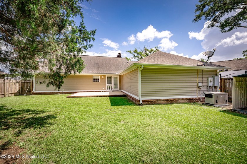 Beautiful home located in the heart of Woolmarket on a quiet Cul - photo 43