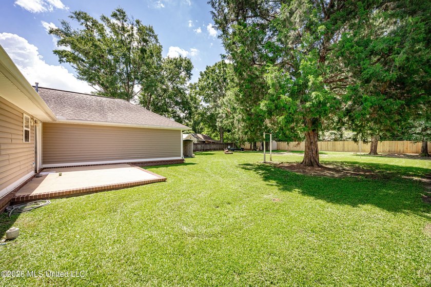 Beautiful home located in the heart of Woolmarket on a quiet Cul - photo 44