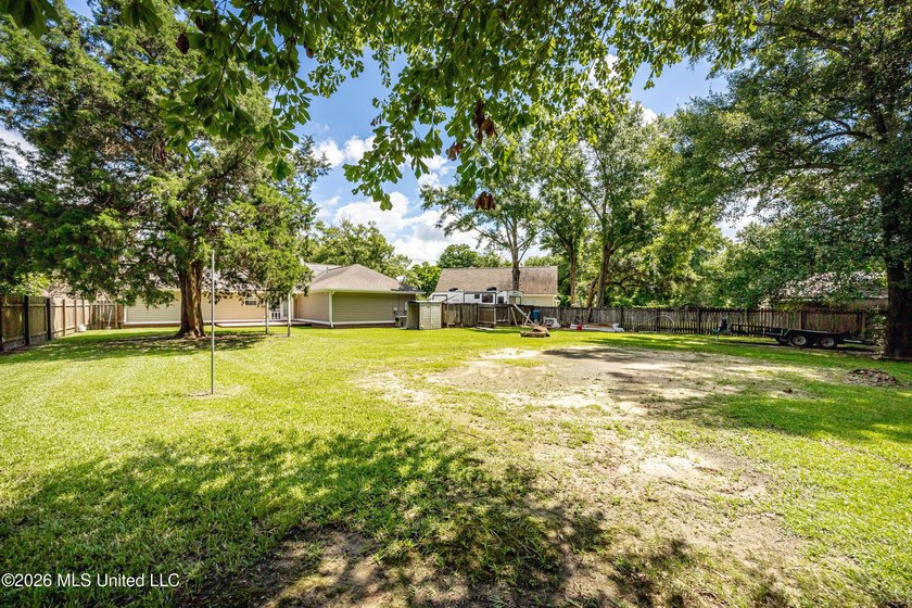 Beautiful home located in the heart of Woolmarket on a quiet Cul - photo 46