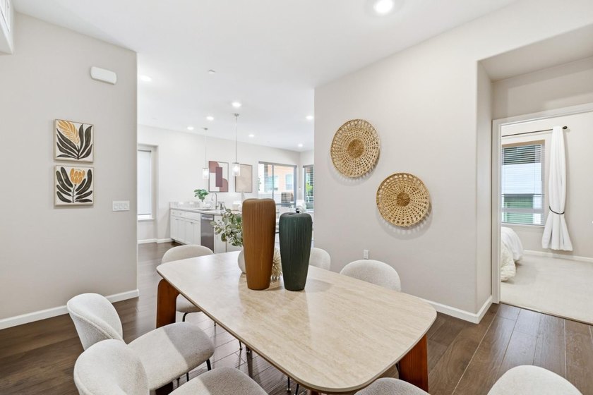 Welcome to elevated Silicon Valley living in the sought-after - photo 29