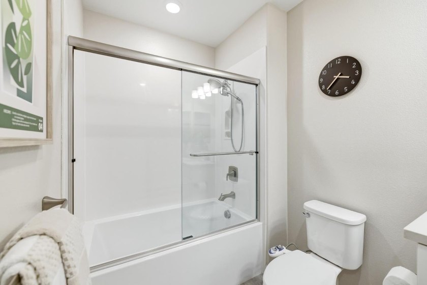 Welcome to elevated Silicon Valley living in the sought-after - photo 32