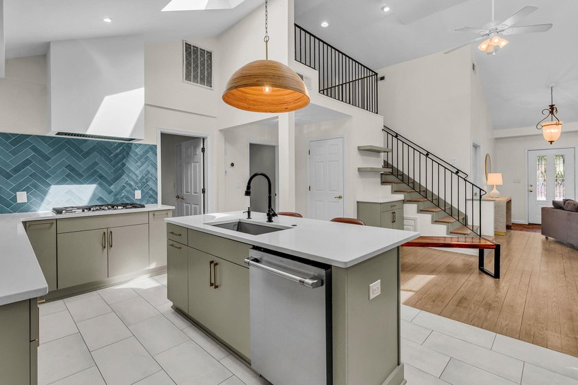 Two blocks from the heart of Park Circle, this renovated - photo 15