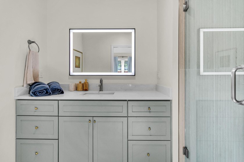 Two blocks from the heart of Park Circle, this renovated - photo 19