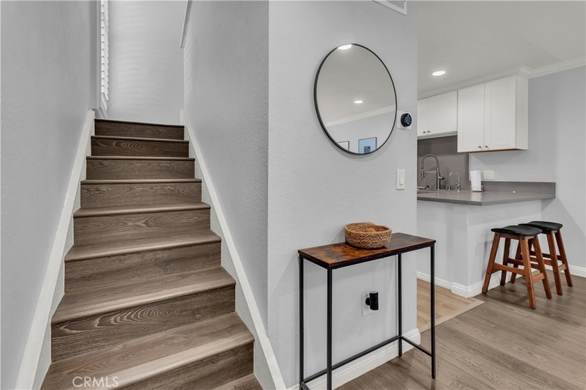 1086 Cabrillo Park Dr #D - photo 10