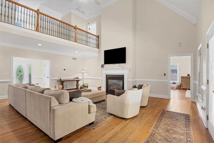 Executive 4-sided Brick Traditional With Master On Main and Full - photo 12
