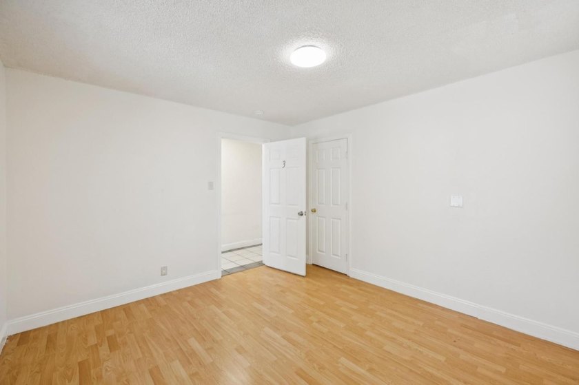 First time on the market in over 15 years, this versatile San - photo 15