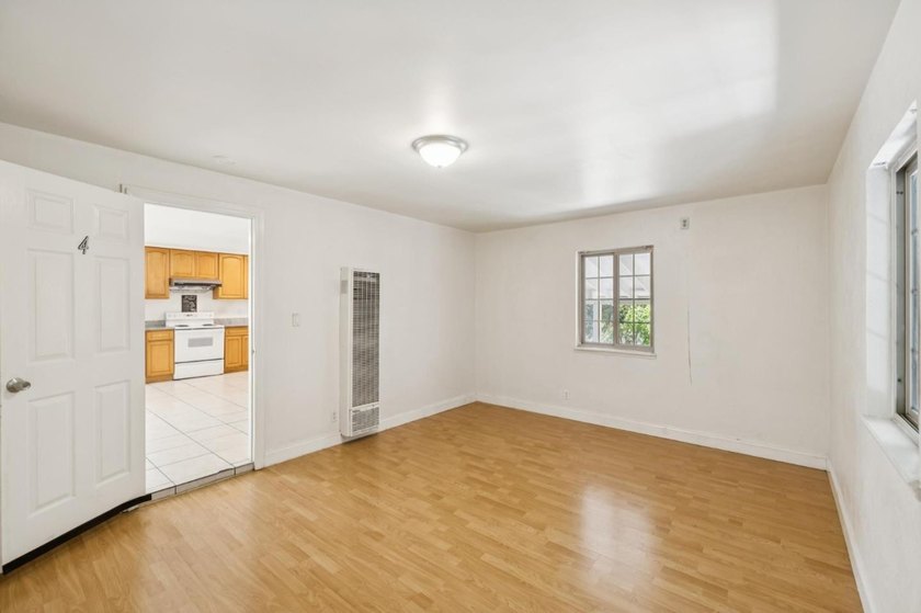 First time on the market in over 15 years, this versatile San - photo 18