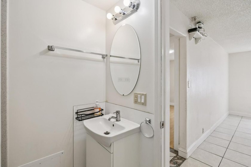 First time on the market in over 15 years, this versatile San - photo 22
