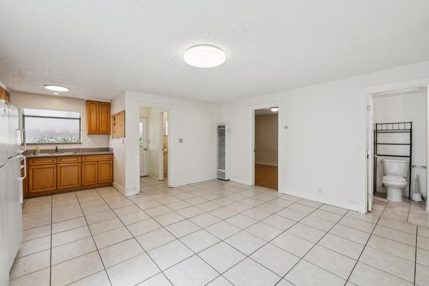 First time on the market in over 15 years, this versatile San - photo 24