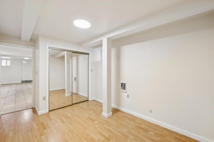 First time on the market in over 15 years, this versatile San - photo 37