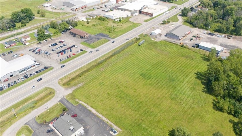 Excellent Opportunity with this C1 Zoning (which is attached) - photo 8