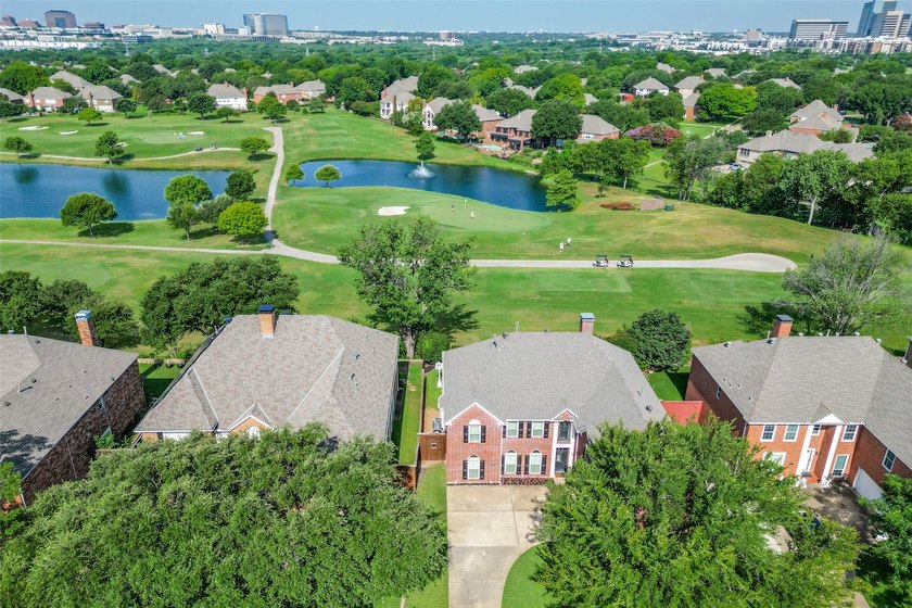 Welcome to your dream home, where luxury, comfort, and golf - photo 34