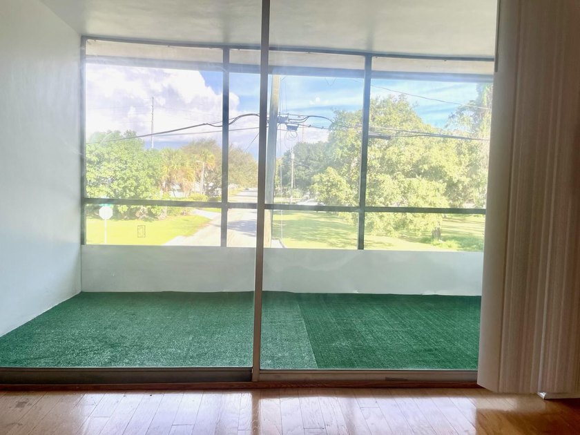 Beautifully updated 2-bedroom, 1-bath second-floor condo in the - photo 6