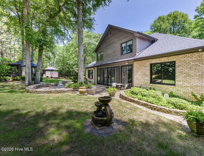 PRICED $65,000 BELOW APPRAISED VALUE Trophy Home in the heart of - photo 11