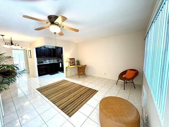 Immaculate second floor, partially furnished, one bedroom one - photo 16