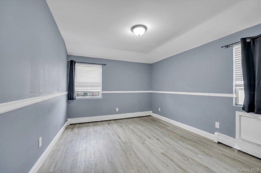 Excellent Investment Find! This Semi-Detached Brick Two Family - photo 17