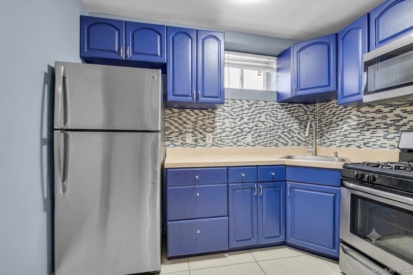 Excellent Investment Find! This Semi-Detached Brick Two Family - photo 39