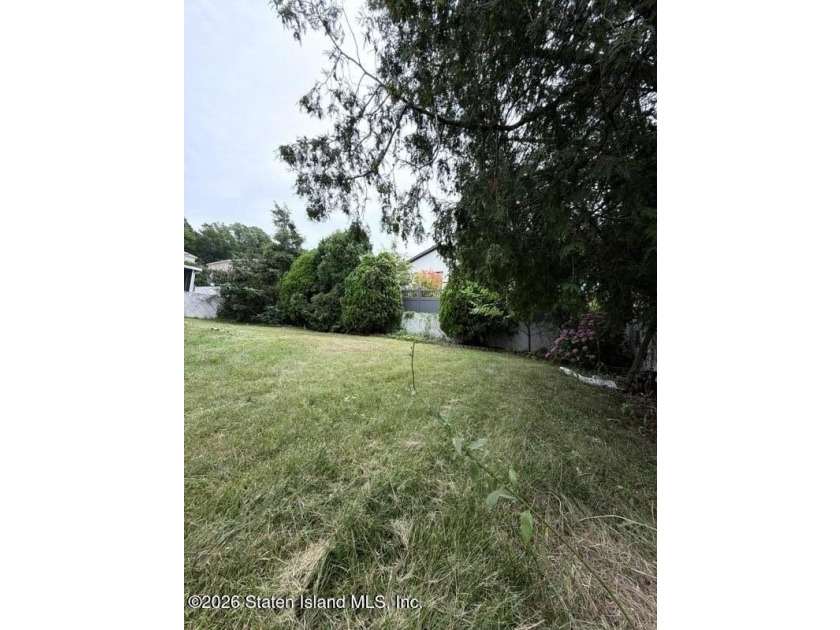 This home is full of potential and ready for your personal - photo 16