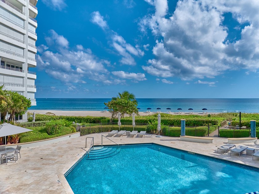 Oceanfront residence with sweeping Atlantic views from every - photo 24