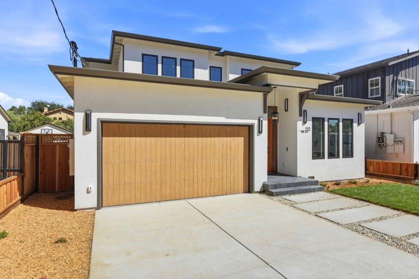Stunning brand-new home just a short walk from Downtown Willow - photo 2