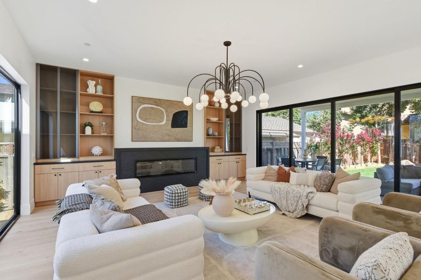 Stunning brand-new home just a short walk from Downtown Willow - photo 7