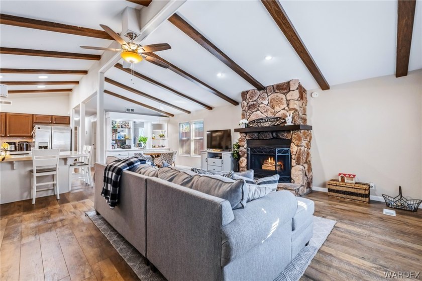 Welcome to 2403 Castle Rock Cir a 3 Bedroom + 3 Bathroom Home - photo 8