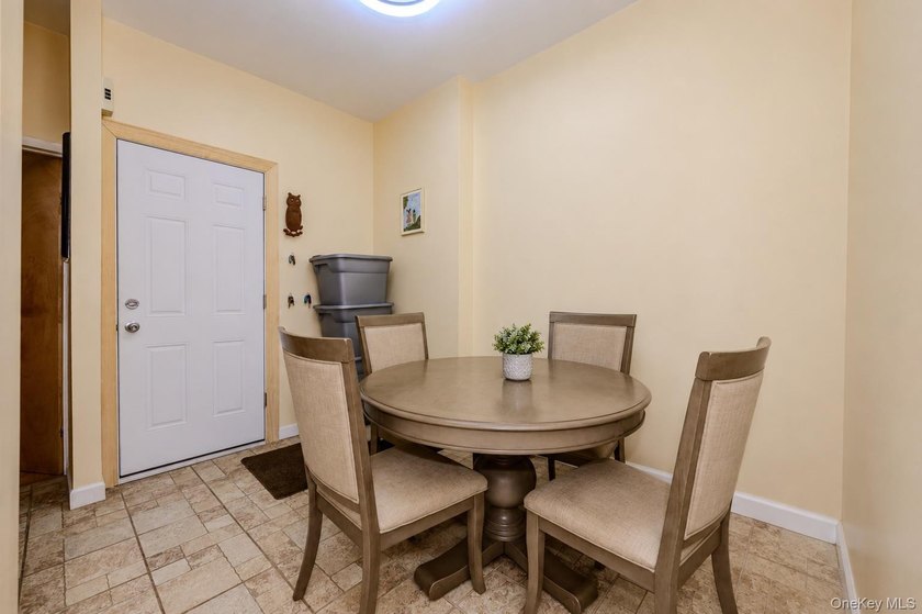 Welcome to a fantastic, income-generating multi-family property - photo 22