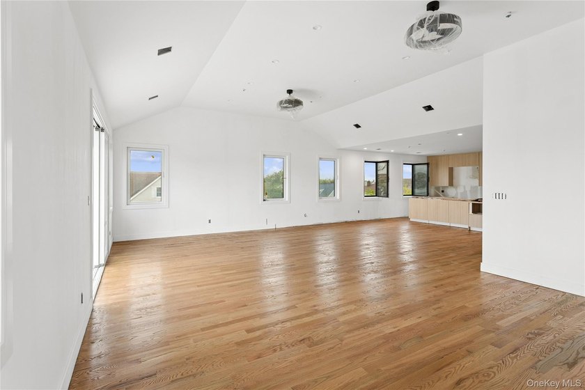 Stunning New Construction - Contemporary Coastal Living - photo 29