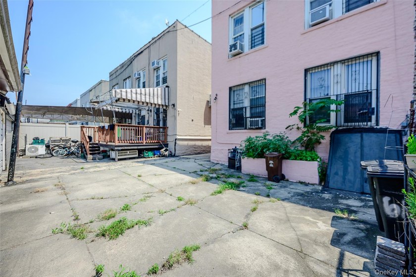 Welcome to a fantastic, income-generating multi-family property - photo 36