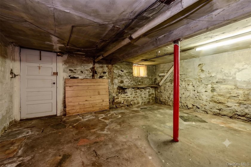Welcome to a fantastic, income-generating multi-family property - photo 44