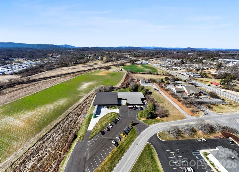 Move in Ready! 24,000 SF Modern Industrial Facility | Prime I-26 - photo 7