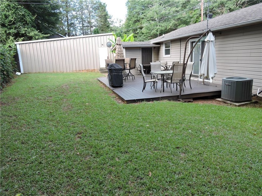 A must-see for those looking for a Move-In Ready, Updated, SOLD - photo 23