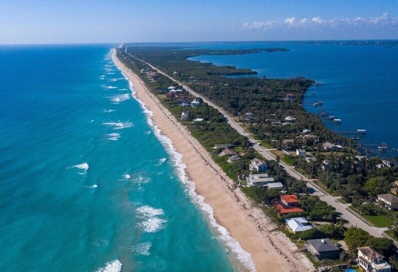 Pre-Construction. To Be Built. Discover comfortable Florida - photo 16