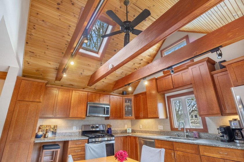 Nestled in the heart of Portland's highly sought-after West End - photo 17