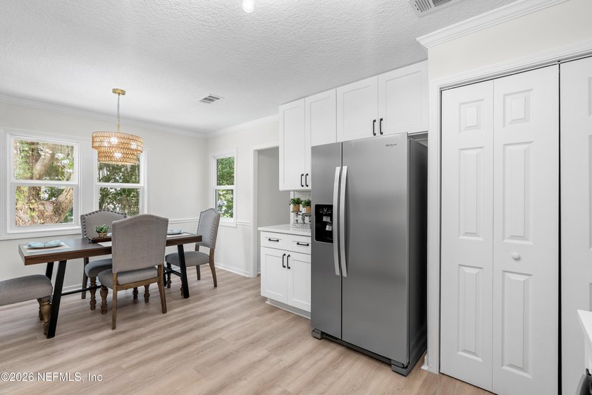Remodeled and move-in ready in Palatka. This 3 bedroom, 2 - photo 12