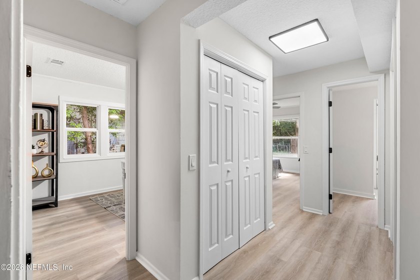 Remodeled and move-in ready in Palatka. This 3 bedroom, 2 - photo 16