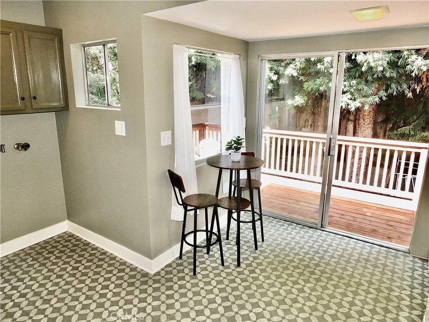 Live in the heart of Belmont Heights and own a piece of history - photo 10
