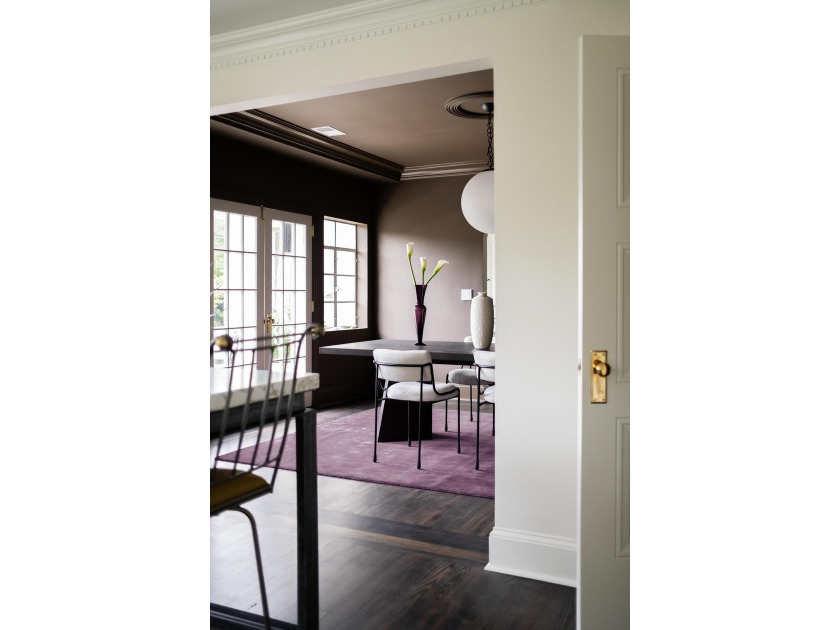 This Wagener Terrace residence offers luxury living in one of - photo 17