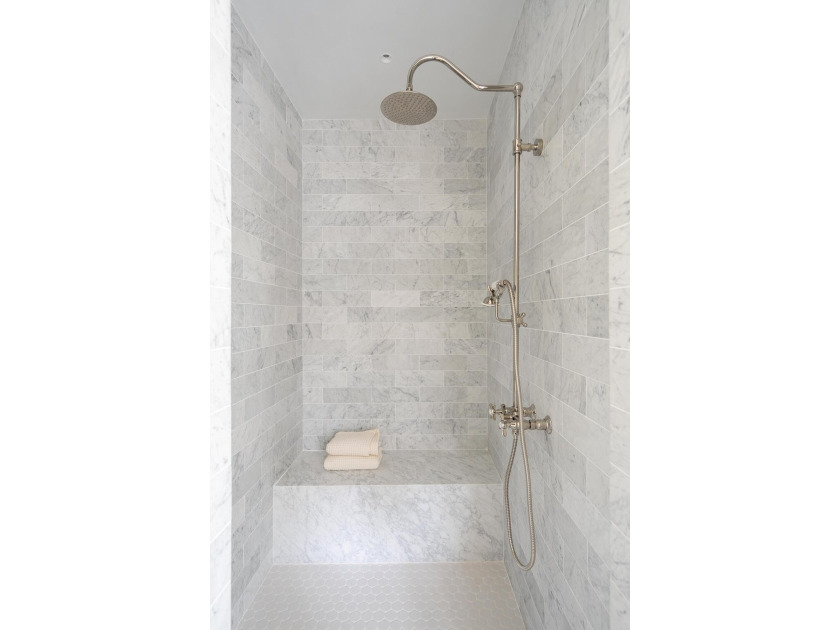 This Wagener Terrace residence offers luxury living in one of - photo 27